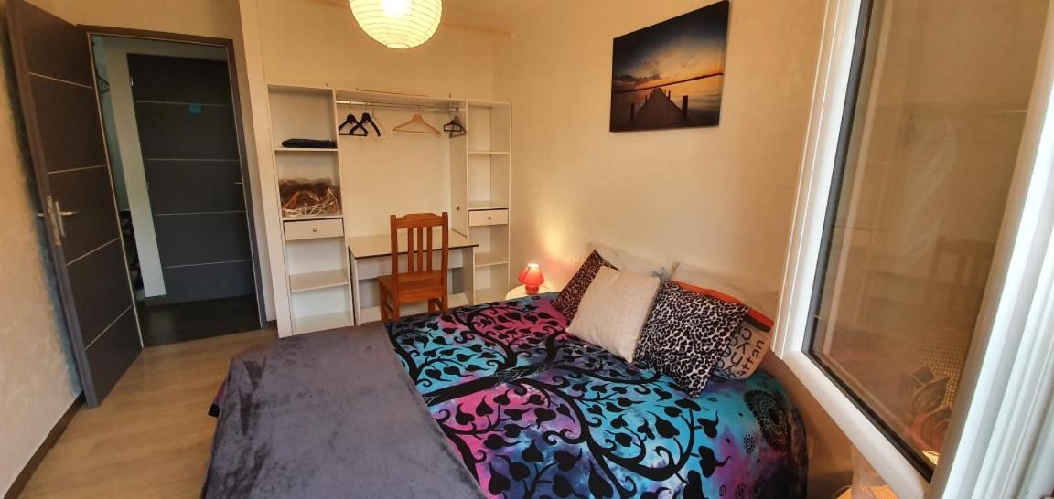 1 Chambre Privative Avec Bureau Et Cuisine Dans Maison 105 M2 Montfaucon Montfaucon  Dış mekan fotoğraf